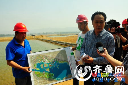 沂源縣田莊水庫管理處負責(zé)人介紹濕地項目建設(shè)情況